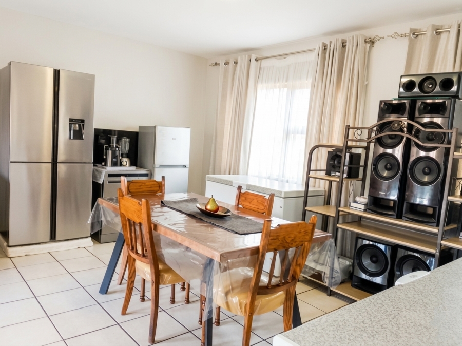 3 Bedroom Property for Sale in Waterval East North West